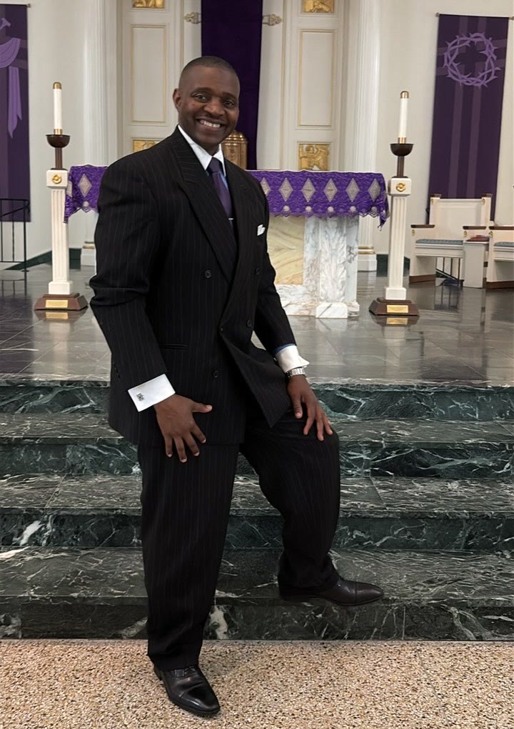 Docteur Kerold in the sanctuary